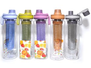 Бутылка для воды. Материал: пластик, силикон. Объём 700ML. YY-113 00134