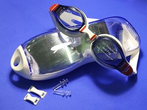 Очки для плавания чёрно-белые SG1670-ЧБ GETSPORT 00755