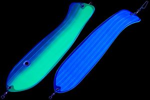 Флешер пластиковый HIGASHI Taifun PL #16