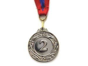 Медаль спортивная с лентой за 2 место. Диаметр 4,5 см: 450-2 16613