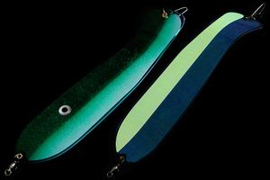 Флешер пластиковый HIGASHI Taifun PL #19 Half Glow