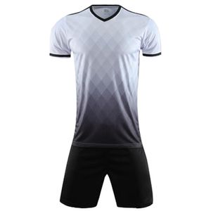 Форма футбольная 6205 silver/grey/black (футболка, шорты) 2XS (135-145 см) Larsen 369676