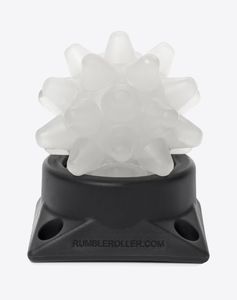 Массажный мяч с подставкой RUMBLEROLLER Original Beastie Ball стандартный, серый