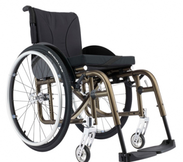 Кресло-коляски механические Kuschall Compact c принадлежностями