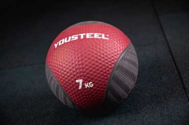 Медбол резиновый Yousteel диаметр 28,6 см 7 кг
