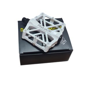 Педали mlg-CK32 белые, в торг.уп MALAGE ZTB21379