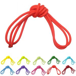 Скакалка гимнастическая BF-SK02 (BF-JRG01) 3м, 180гр (красный) BF Скакалка гимнастическая BF-JRG01 3м, 180гр