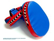 Лапа боксёрская изогнутая малая 02200